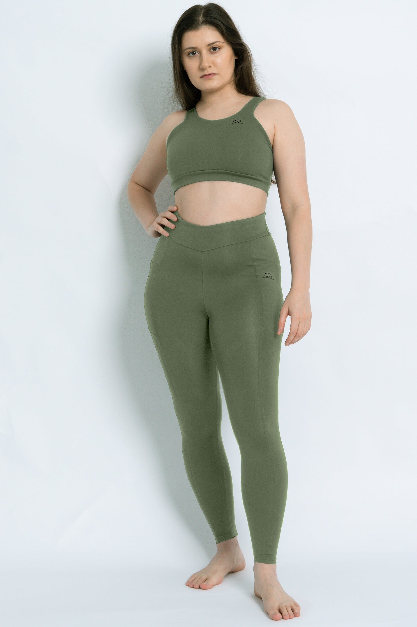 Sustainable Leggings with Pockets and Subtle V High Waist